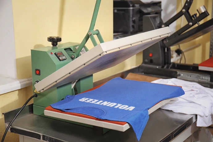 Machine d'impression textile par sérigraphie - CPSS revendeur ATMA - Sakurai - Natgraph en France